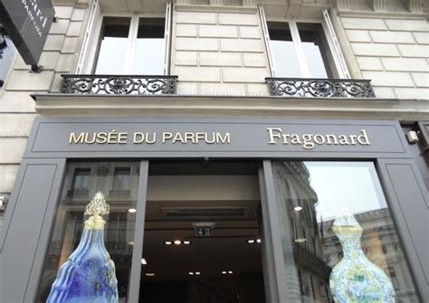 paris perfume museum tours